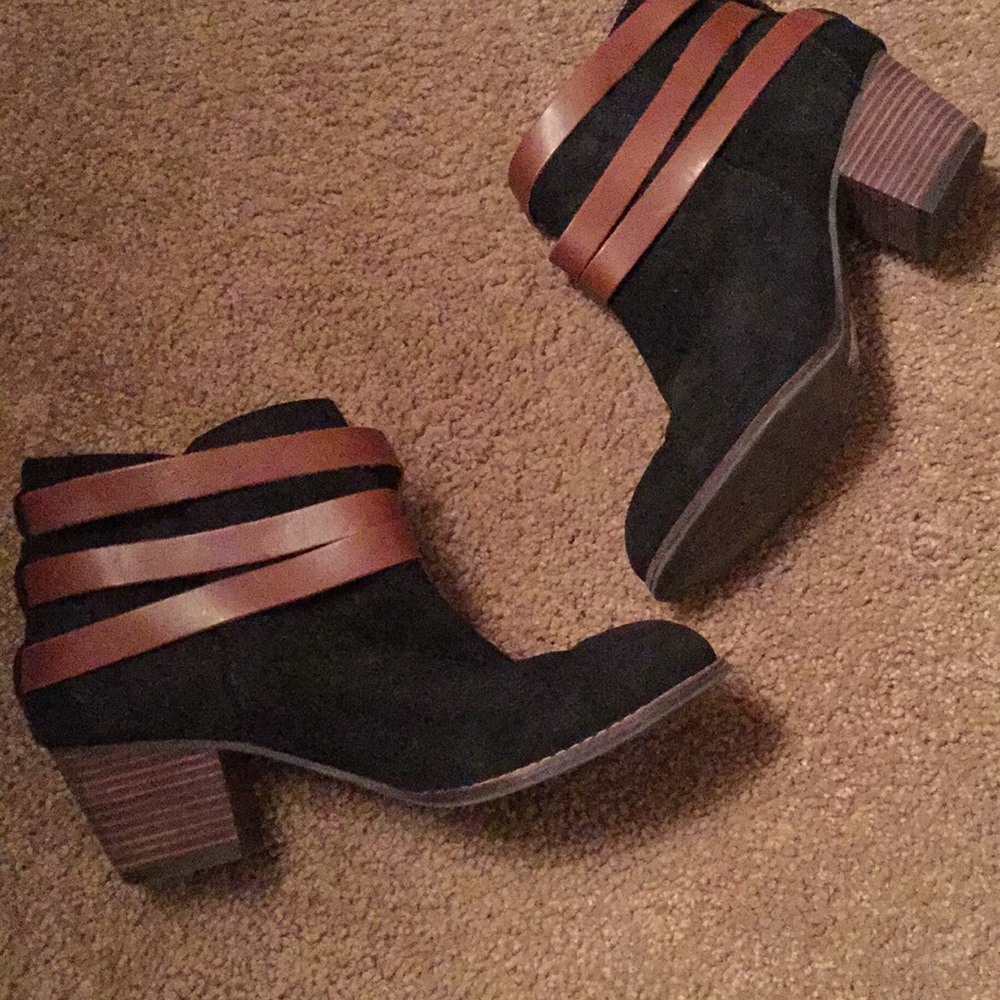 Dolce Vita Booties